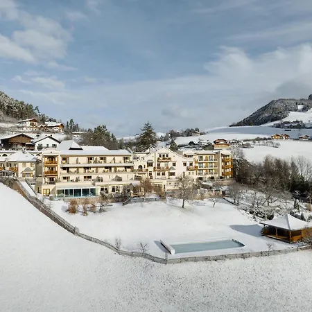 Mirabell Alpine Garden Resort & Spa-2